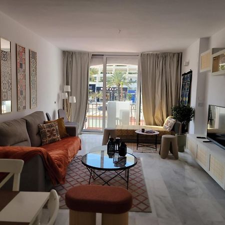 Jardines Del Puerto Apartment Marbella Exterior foto