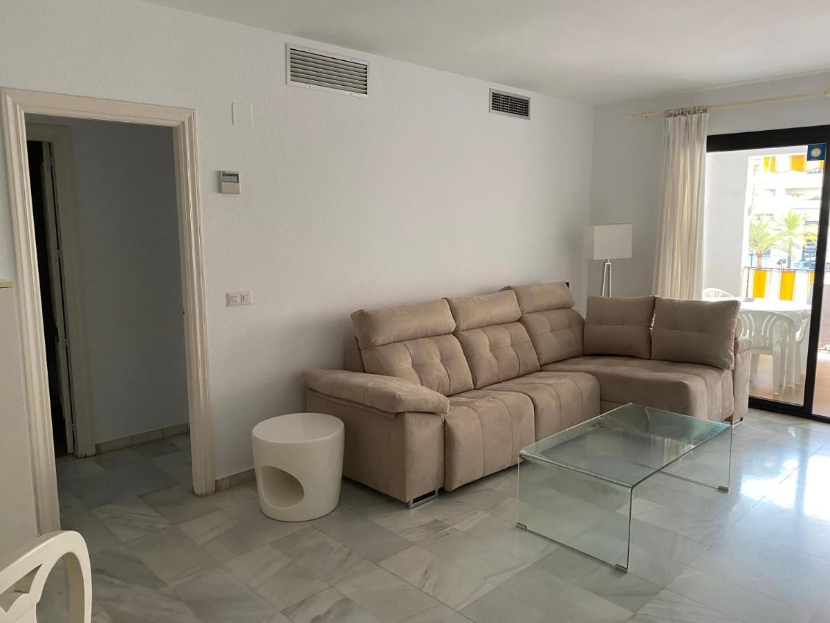 Jardines Del Puerto Apartment Marbella Exterior foto