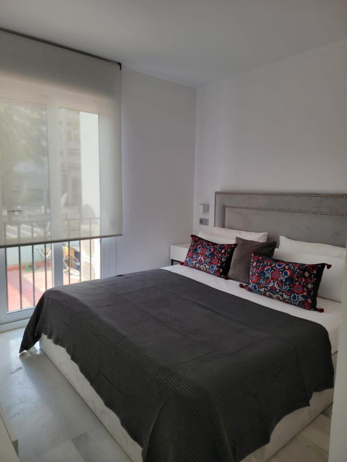 Jardines Del Puerto Apartment Marbella Exterior foto