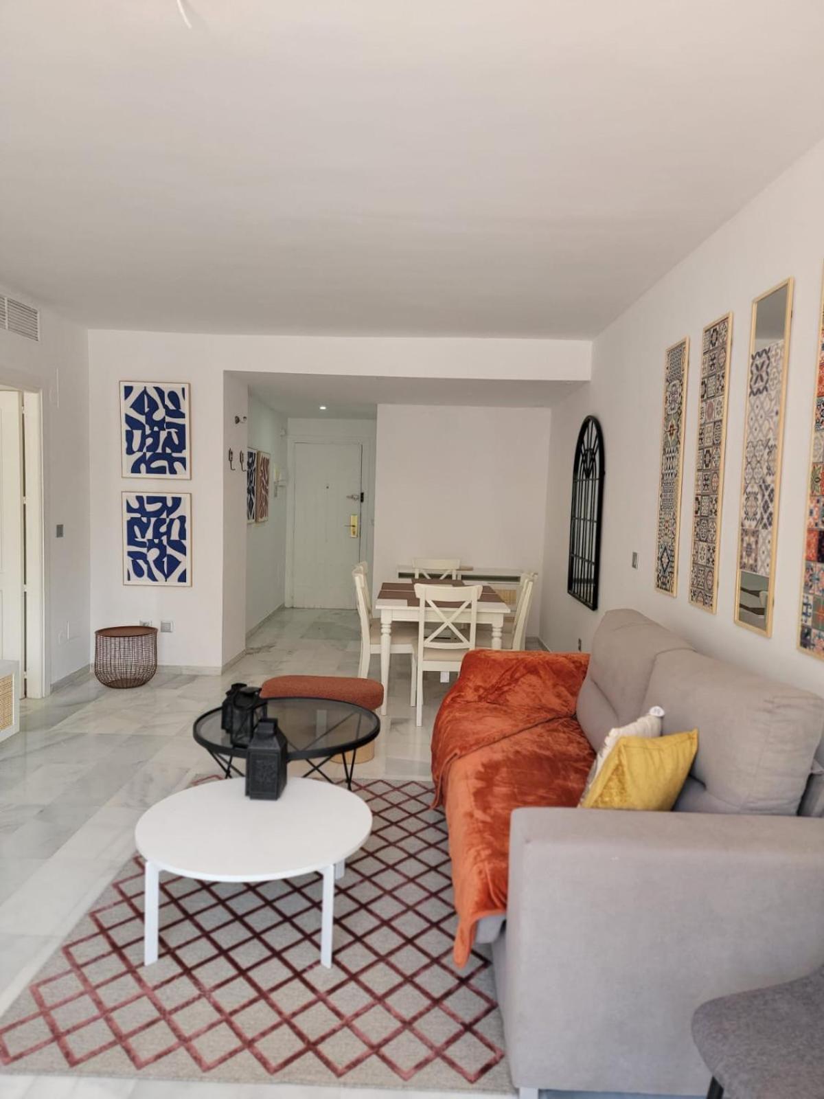 Jardines Del Puerto Apartment Marbella Exterior foto