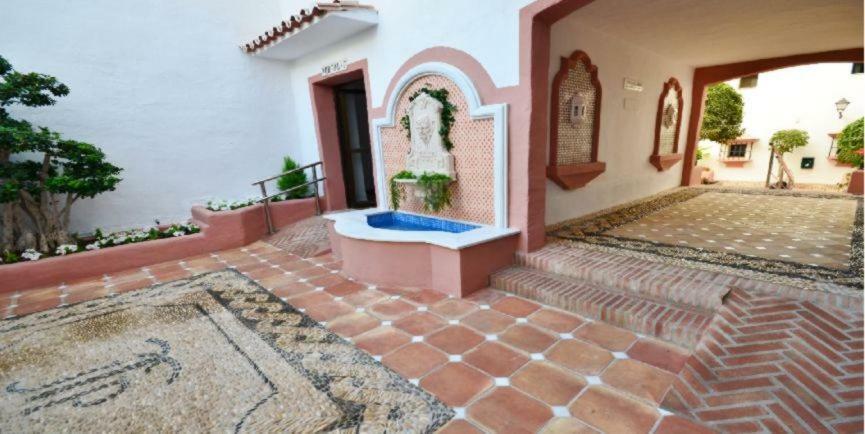Jardines Del Puerto Apartment Marbella Exterior foto
